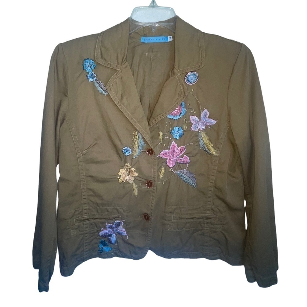 Johnny Was vintage embroidered floral jacket blazer. Size Medium